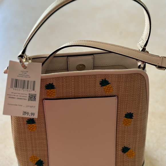 Kate Spade beautiful summer handbag/crossbody. With matching wallet. - Picture 3 of 7